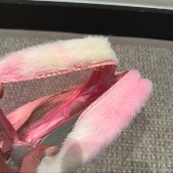 Hamster London Colorful Faux Fur Backpack “ I am to Busy” 9 x 7 - Picture 6 of 11